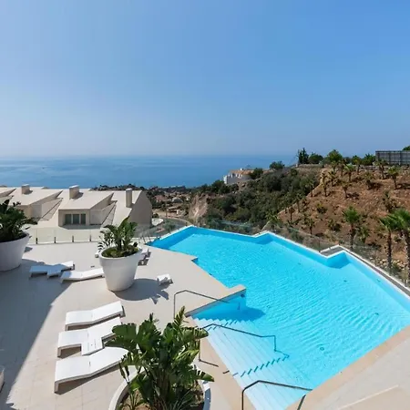 Panoramic Sea View 4 Bedroom Stupa Duplex With Jacuzzi Appartement